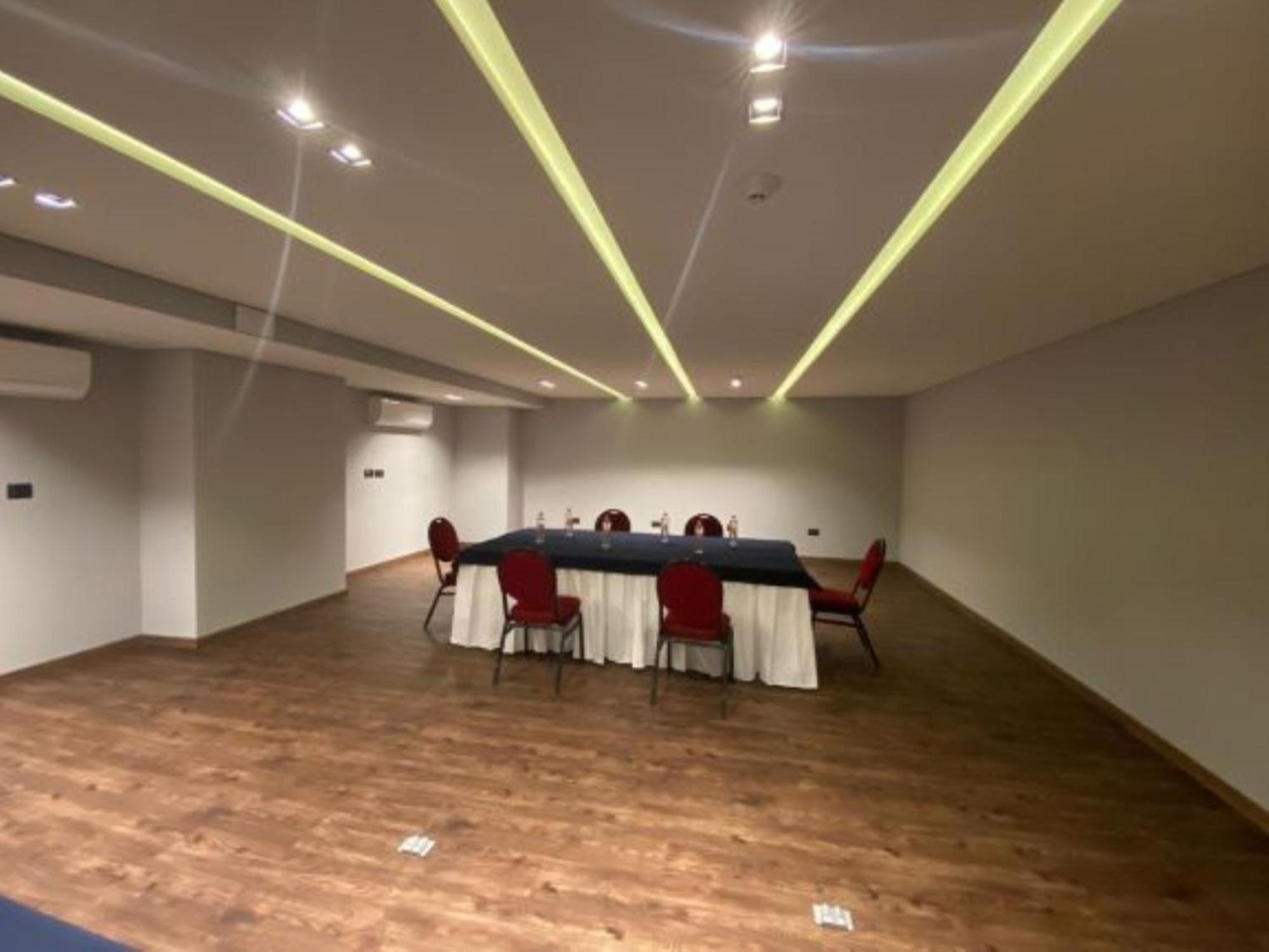Holiday Inn Express Morelia By Ihg Exterior foto