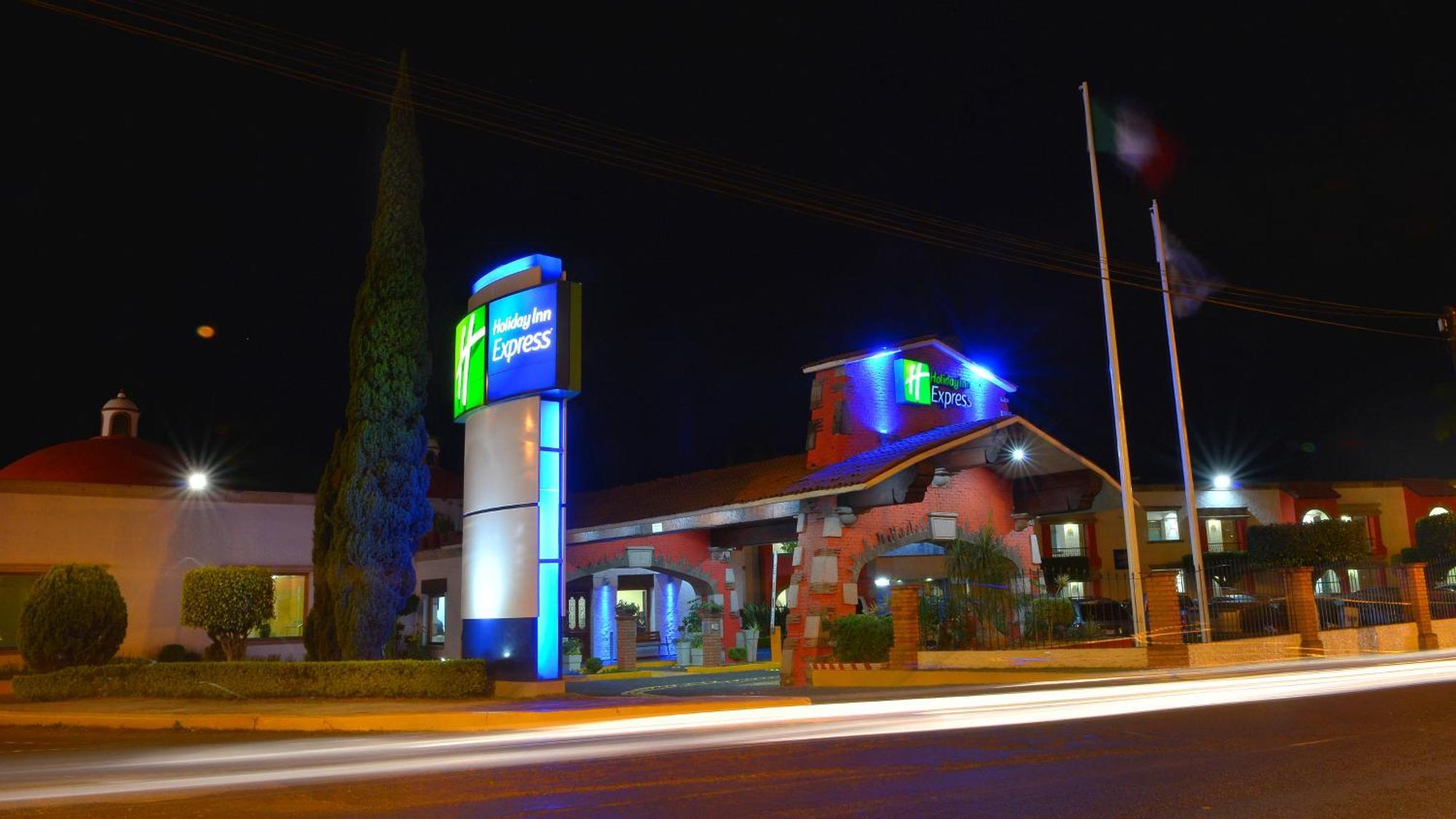 Holiday Inn Express Morelia By Ihg Exterior foto