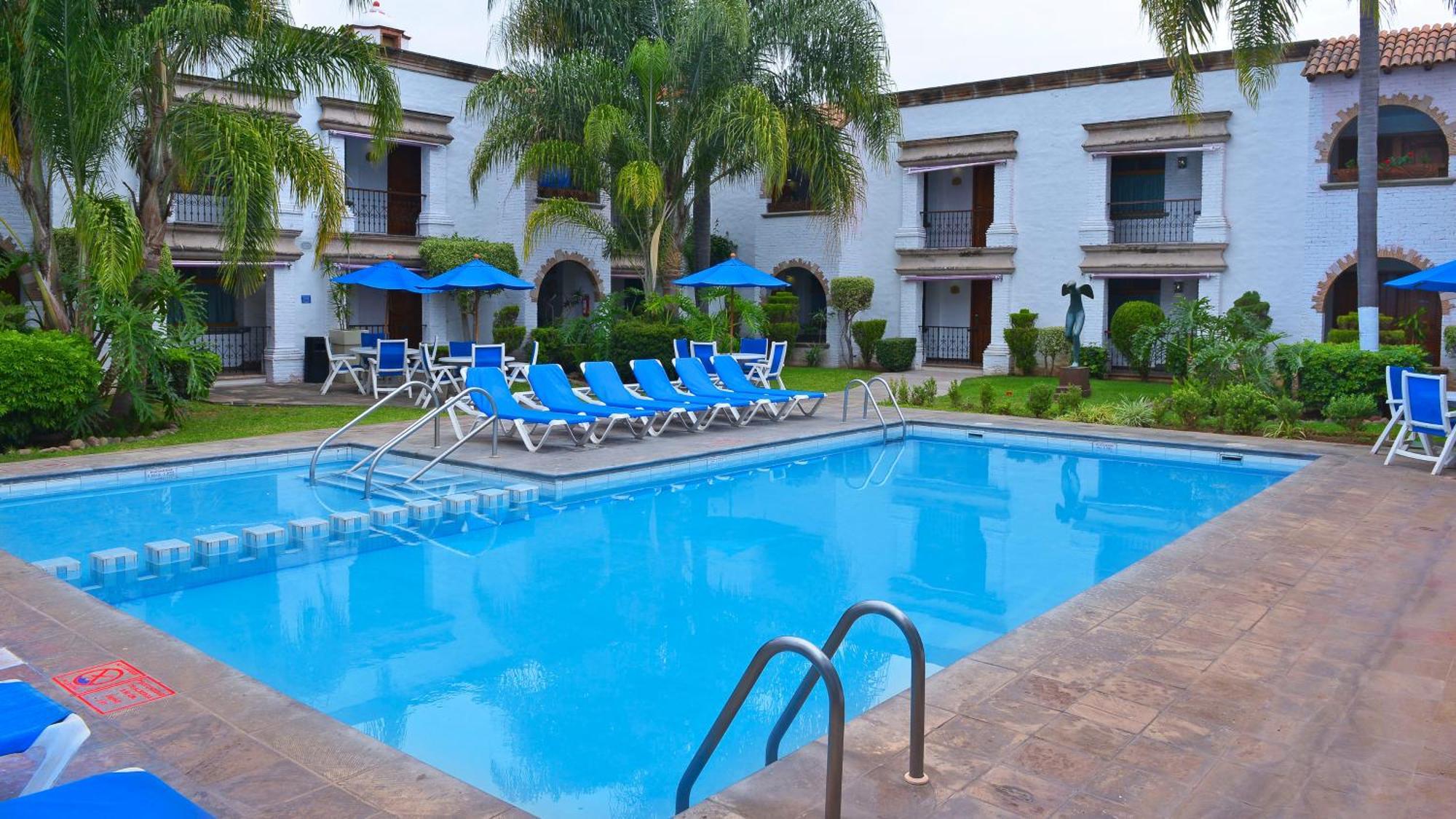 Holiday Inn Express Morelia By Ihg Exterior foto