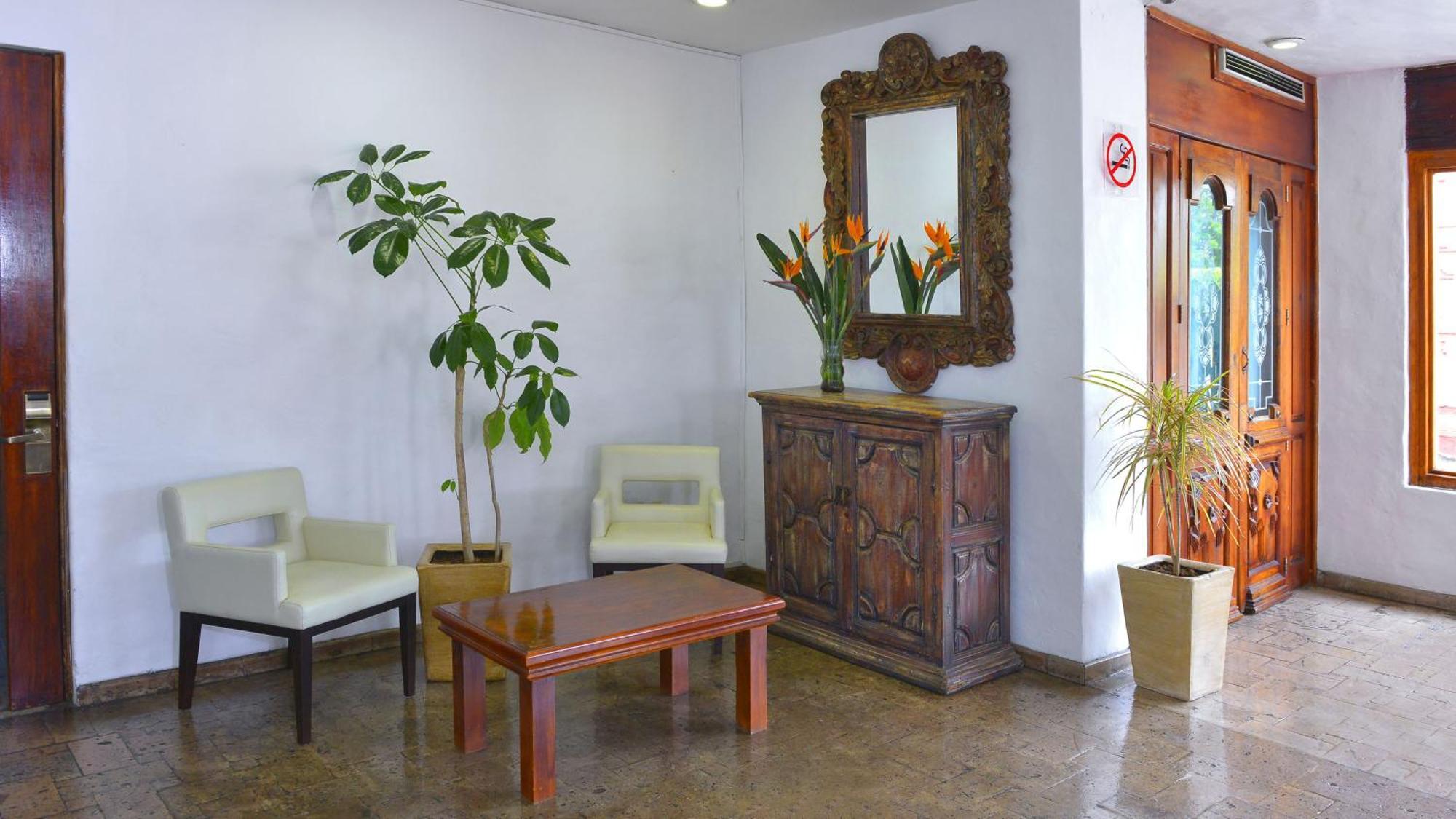 Holiday Inn Express Morelia By Ihg Exterior foto